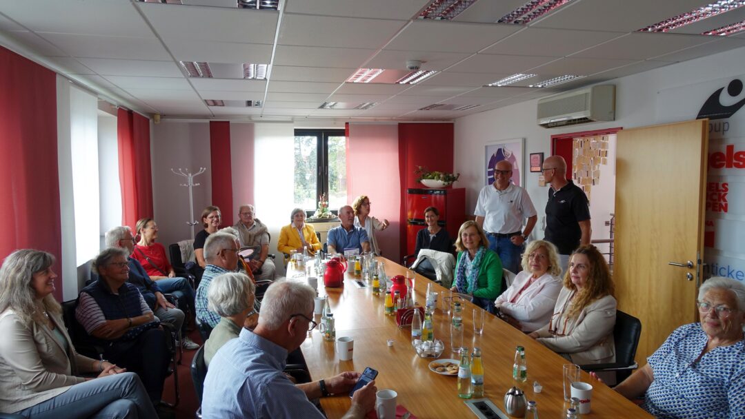 Die Frauen-Union besichtigt die Firma Nagels Druck Kempen GmbH auf dem Hooghe Weg in Kempen