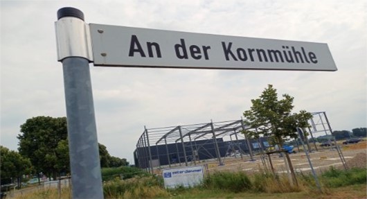 Begehung durch das neue Gewerbegebiet An der Kornmühle